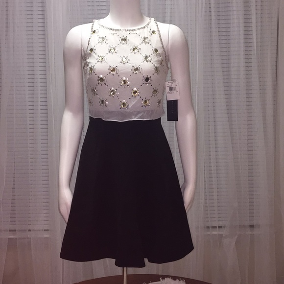 Aidan Mattox Dresses & Skirts - NWT Aidan Mattox Mini Dress size 2
